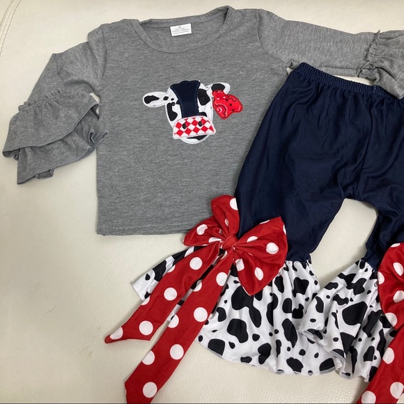 Luxury Embroidered farm girl cow 🐄 🐮cute outfit - Picture 6 of 10